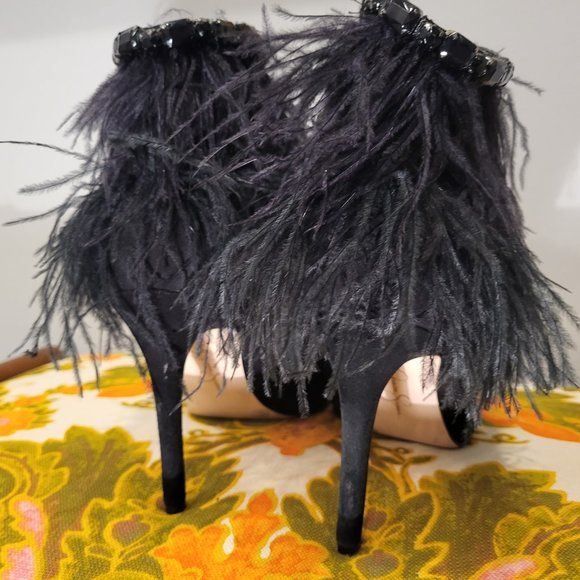 Jessica Simpson Black Suede Ostrich Feather Ankle Boots Size 8.5 Beaded - Picture 4 of 10
